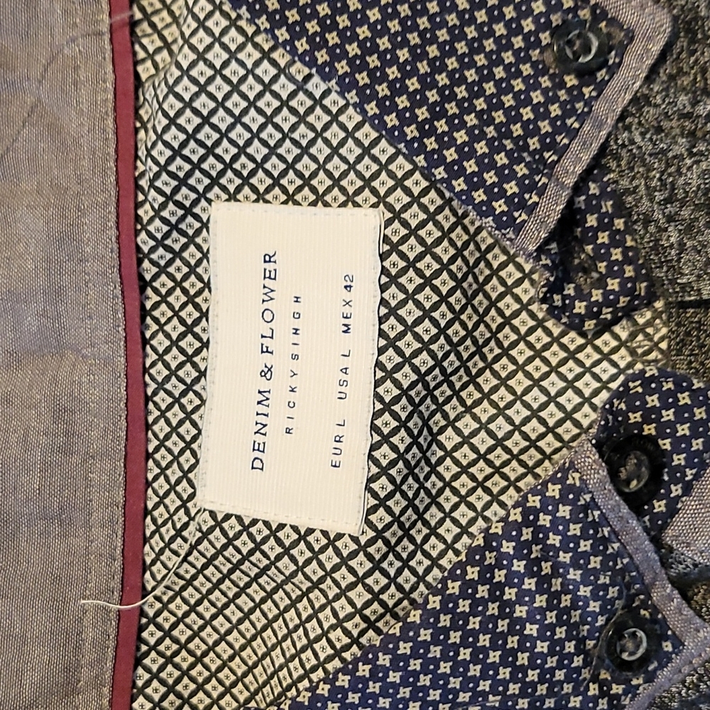 Denim and Flower Ricky Singh polo size L
